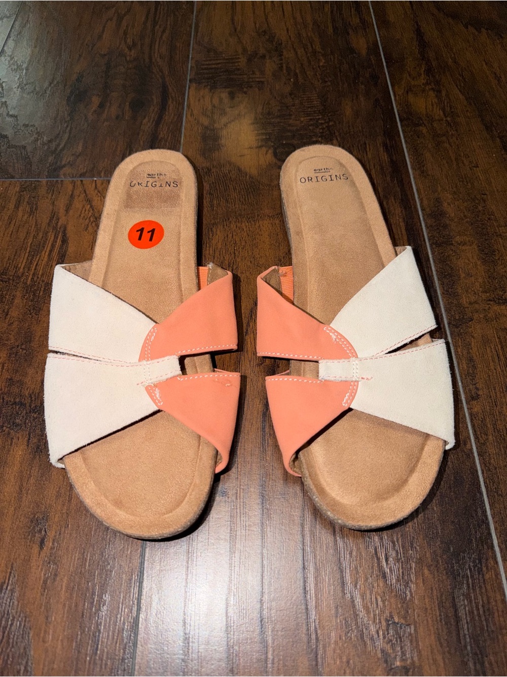 Earth Origins Two-Tone Cream & Peach Crossover Slide Sandals - Picture 2 of 6